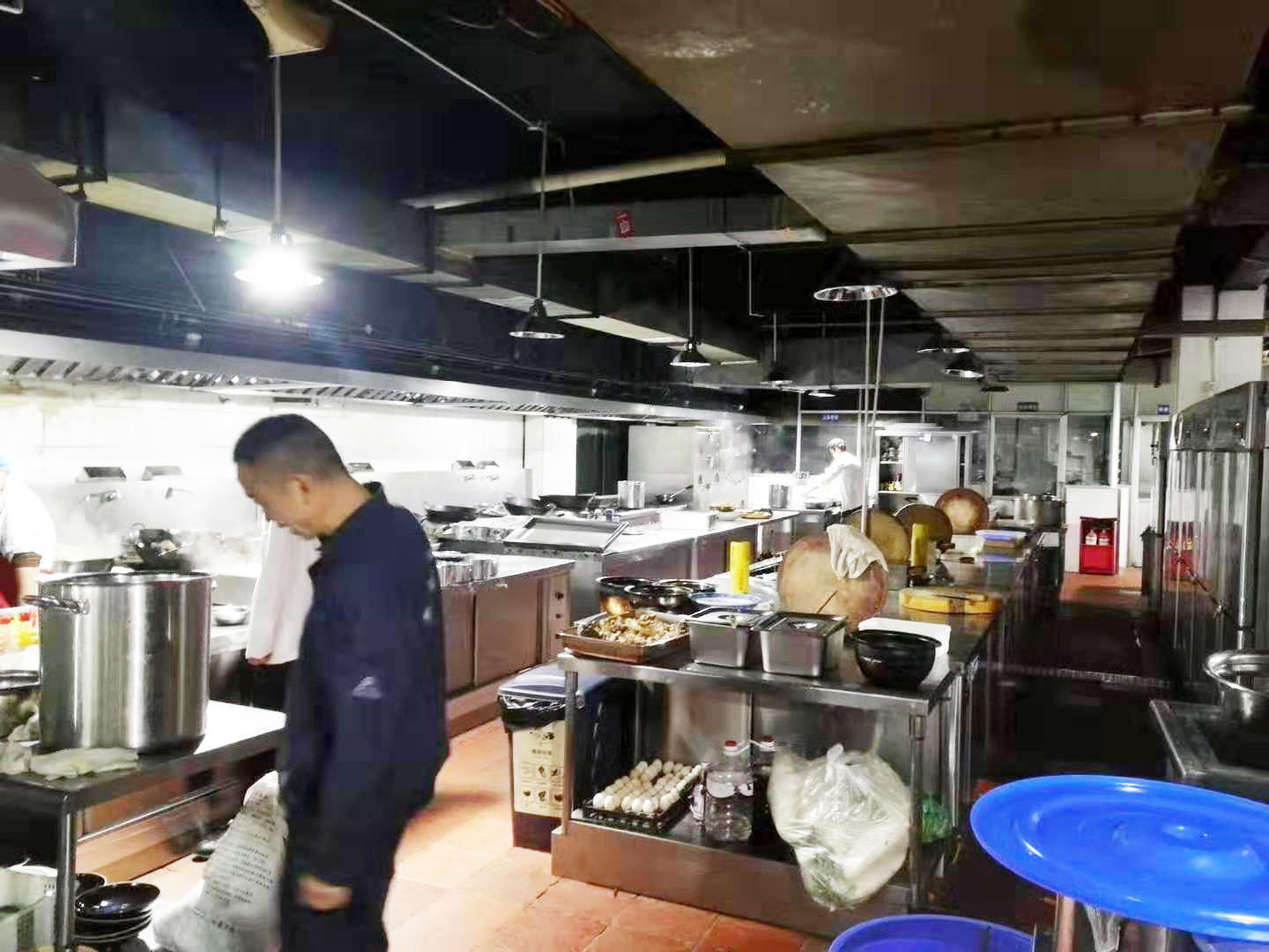 学校好色先生APP下载设备
