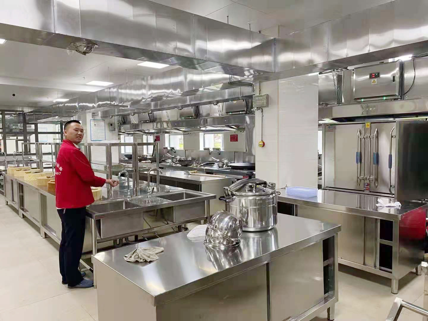 商用好色先生APP下载工程2