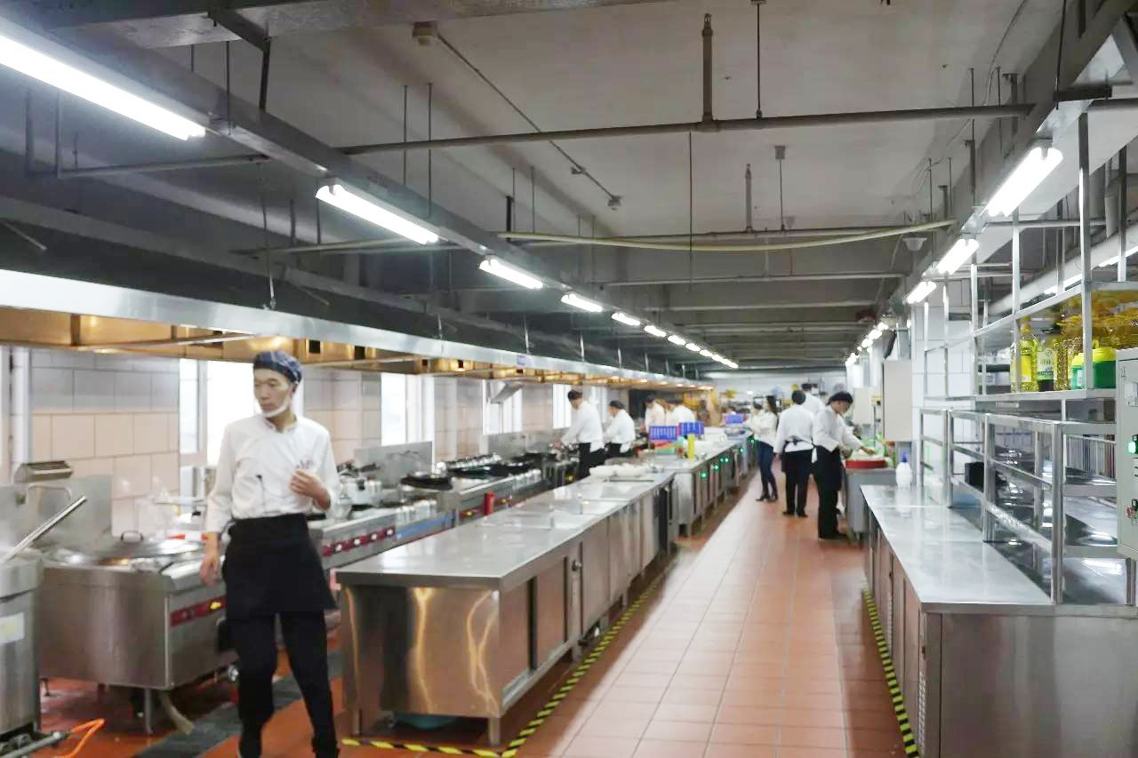 餐厅好色先生APP下载设备