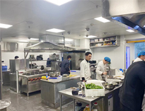 酒店好色先生APP下载设备厂家告诉你商用厨具的日常维护保养